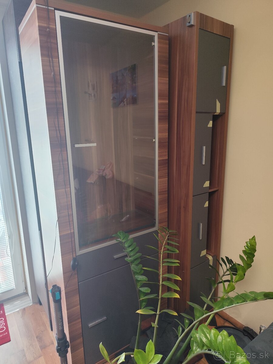 Pracovna a obývačka nábytok - 2