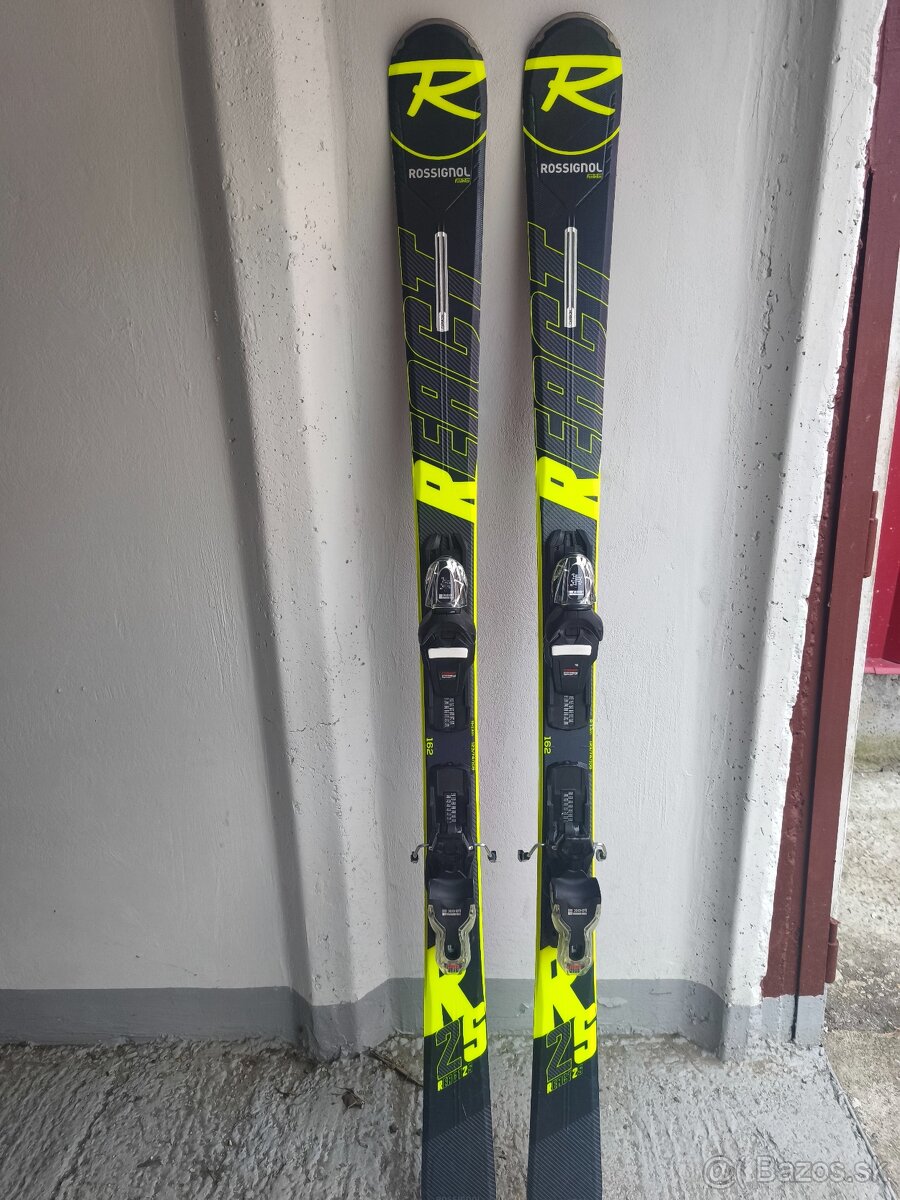 Predal lyže a lyžiarky - 2