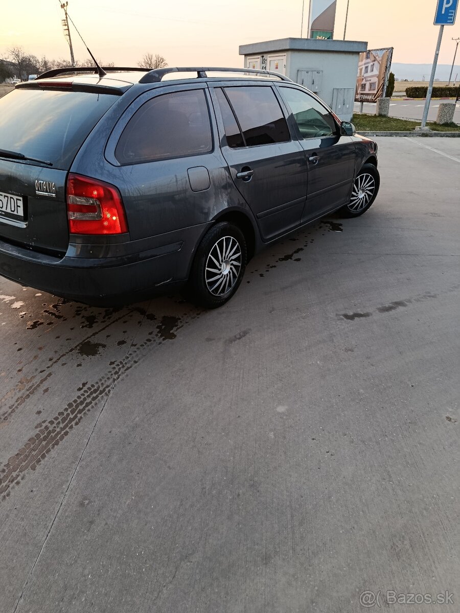 Škoda Octavia 2 - 2