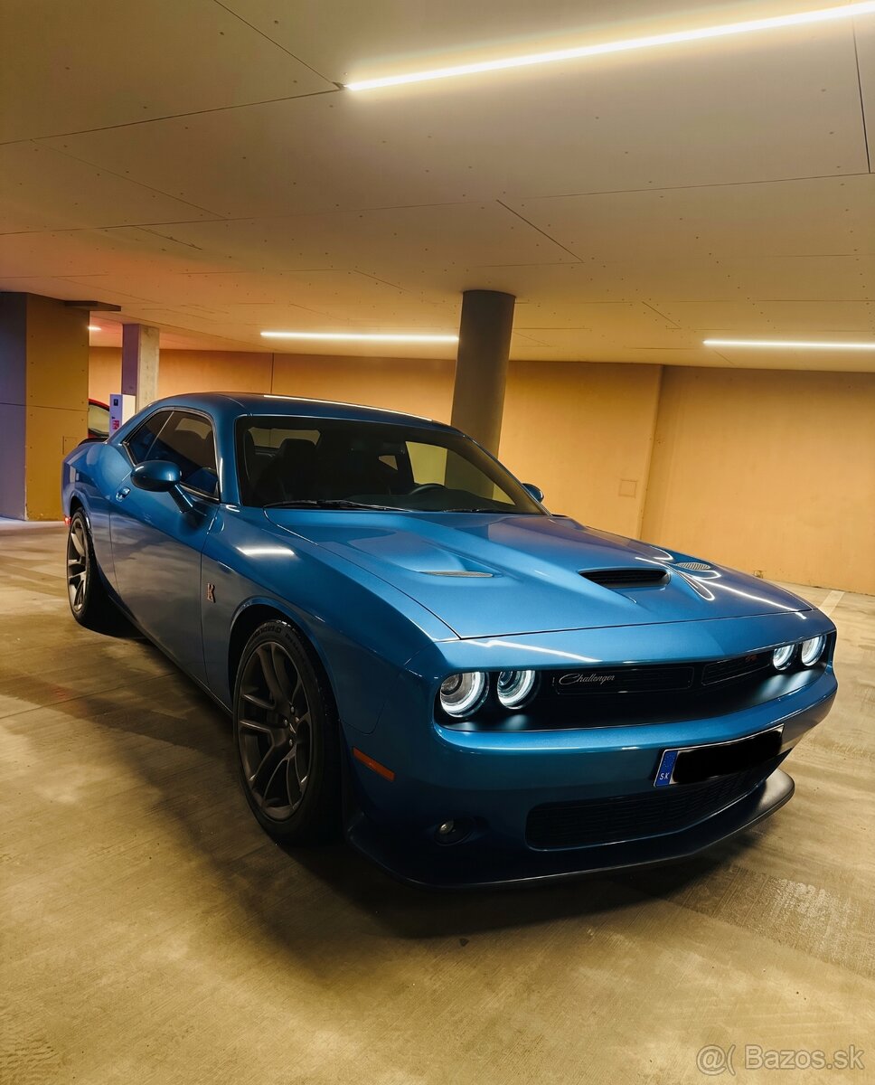 DODGE CHALLENGER 6.4 SRT Scat Pack - 2