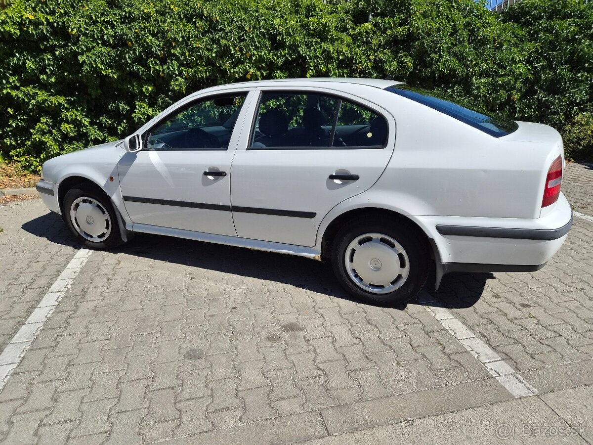 Predam škoda octavia 1.6 55 kw - 2