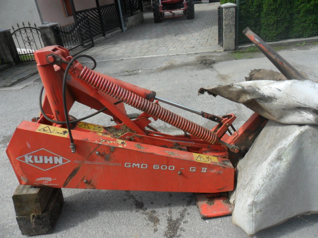 Diskova kosa KUHN 600 - 2