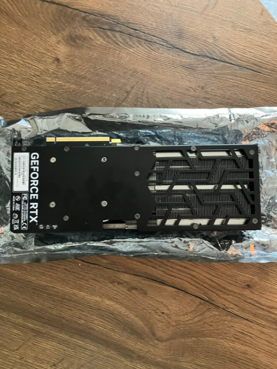 NVIDIA GeForce RTX 4070 Ti PNY Panther 12GB - 2