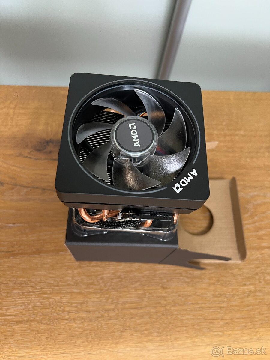 Ventilátor chladenia procesora AMD 712-000075 - 2