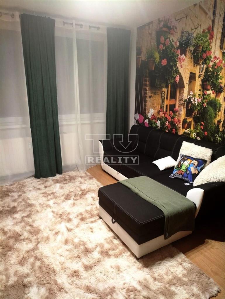 PONÚKAME NA PRENÁJOM 3 IZBOVÝ BYT NA KALVÁRII-KRUPINSKÁ... - 2