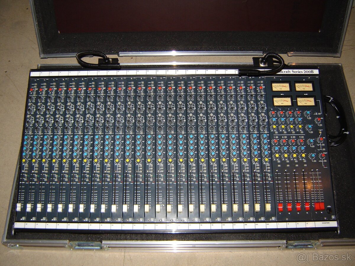 Mixpult soundcraft 200B - 2