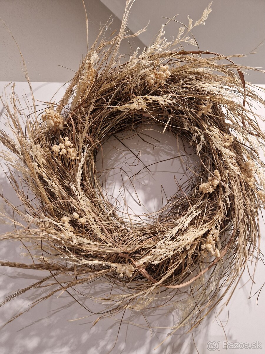 VENIEC PRÍRODNÝ -nový - priemer 33cm - 2