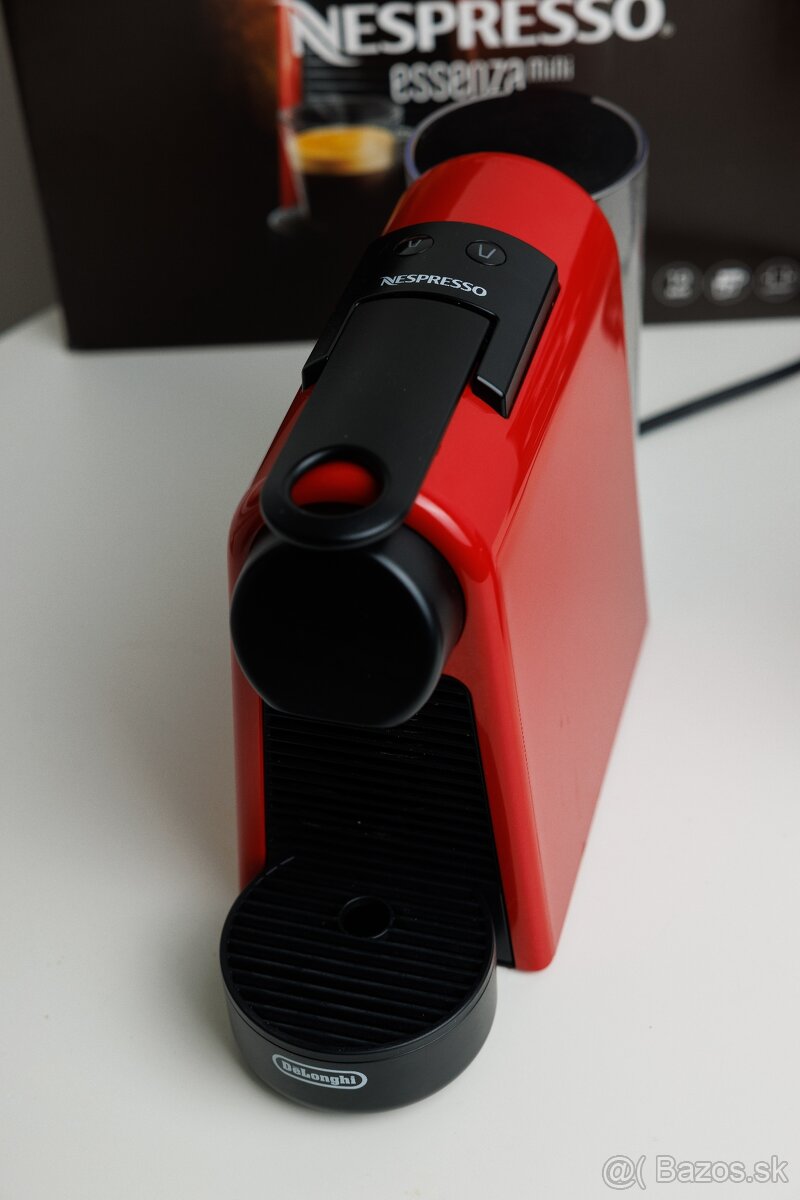 Nespresso De'Longhi Essenza Mini - 2