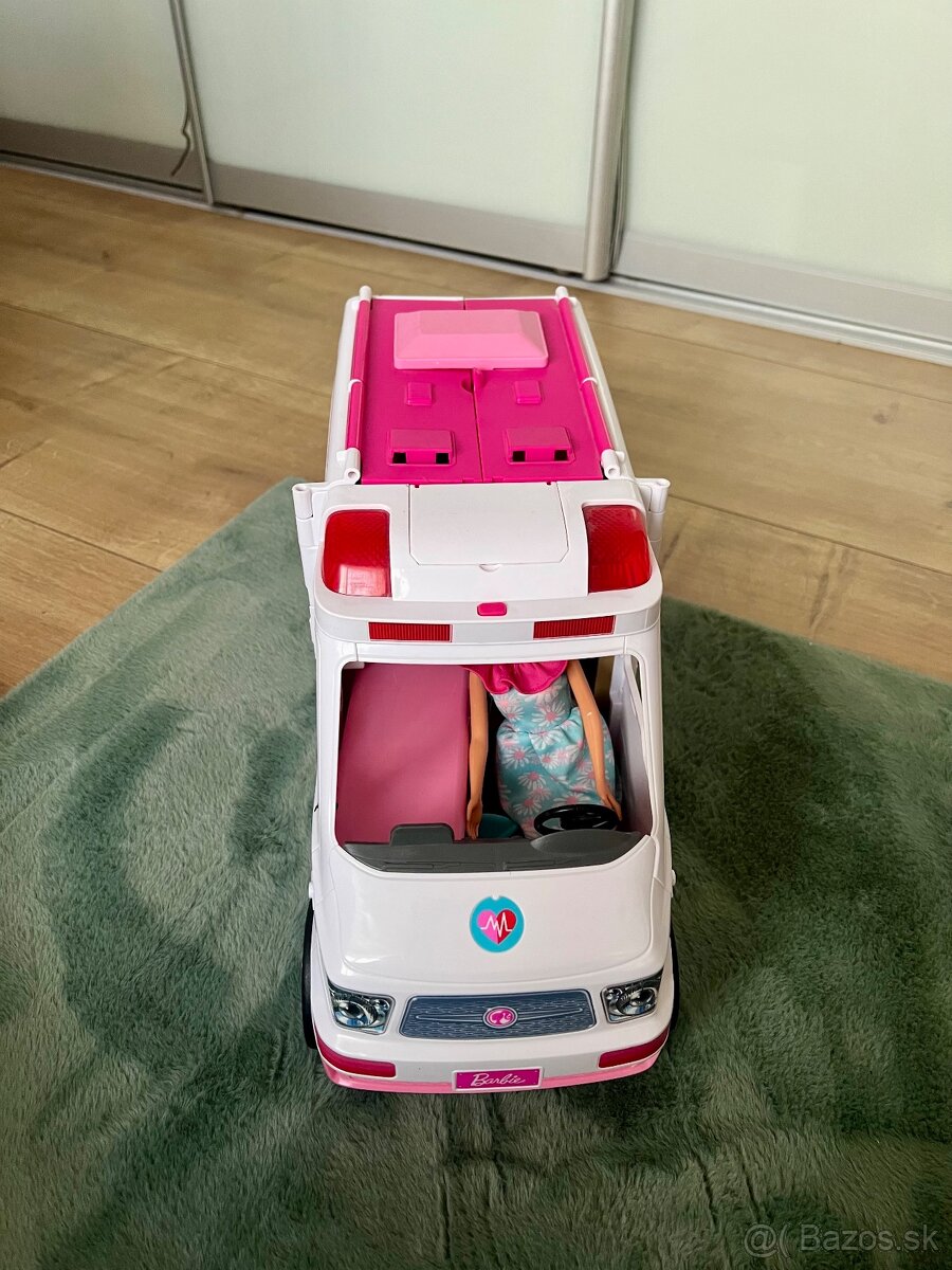 Barbie sanitka - 2
