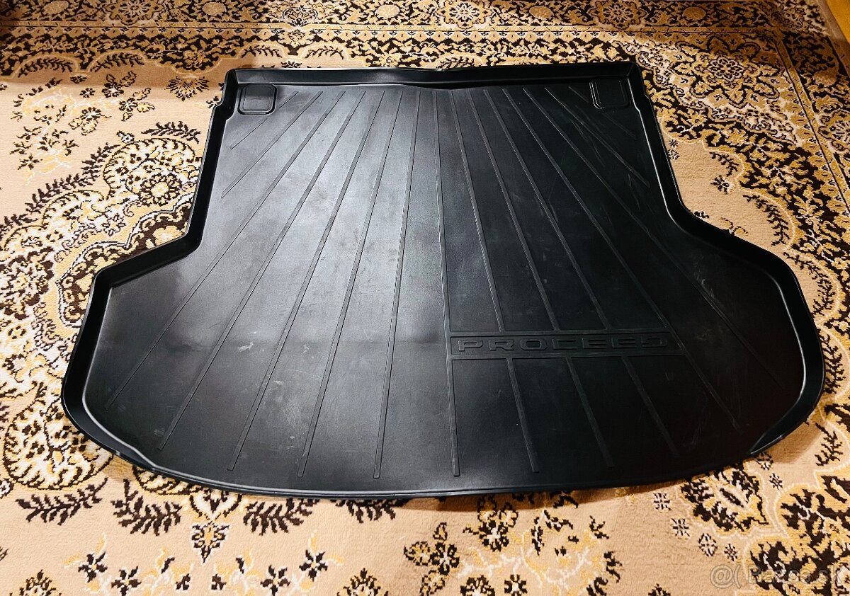 Vanicka do auta Kia Prooceed - 2