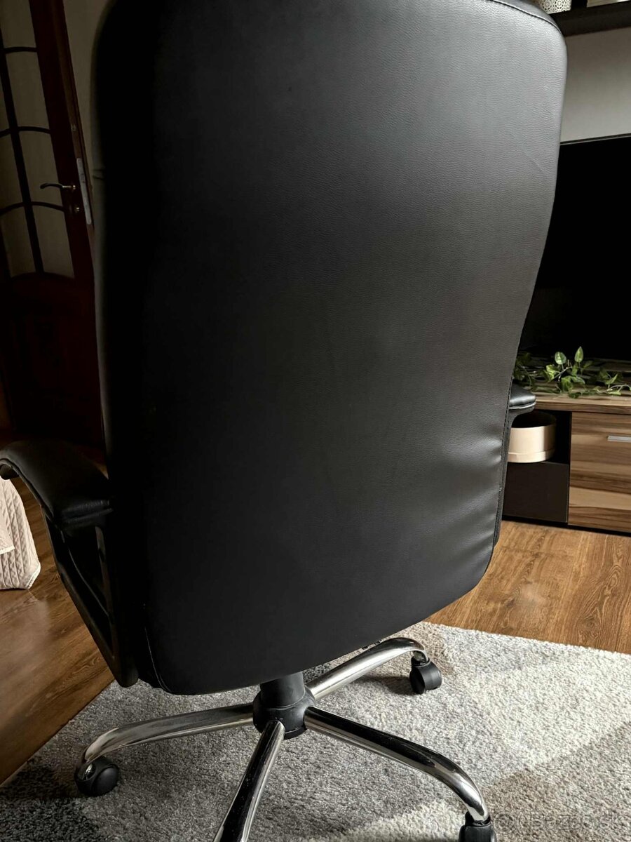 Kancelárska stolička - 2