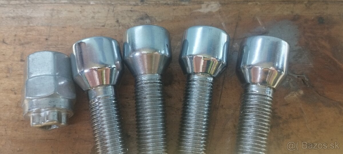 Predám bezpečnostné skrutky kolies - 2