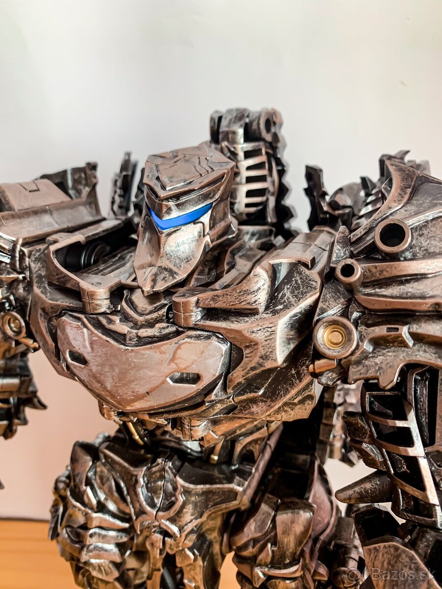 Transformers - Scorn (Black Mamba LS11) - 2