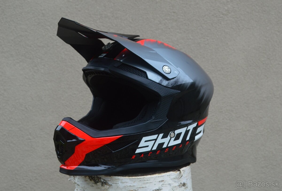 prilba helma shot čierna červená šedá - 2
