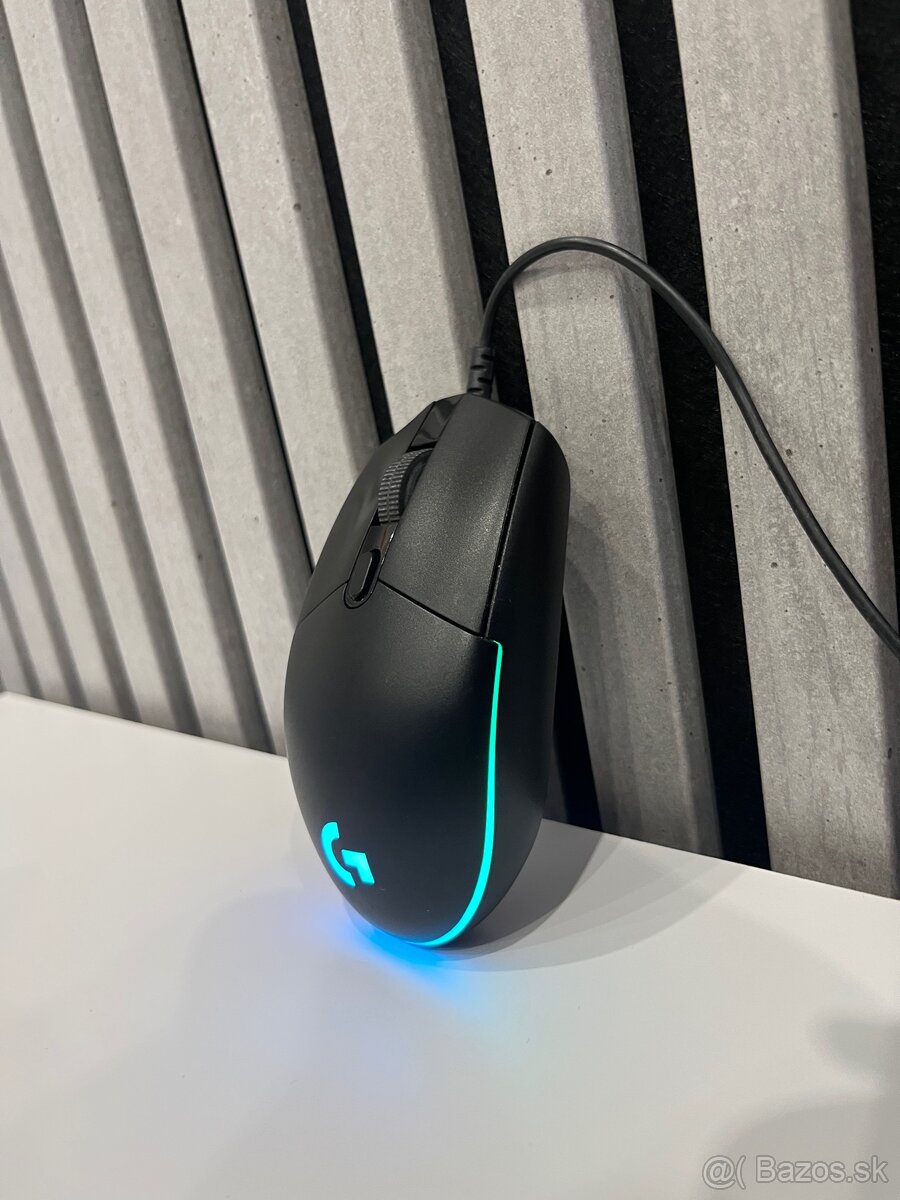 Herá myš Logitech G203 LIGHTSYNC - 2