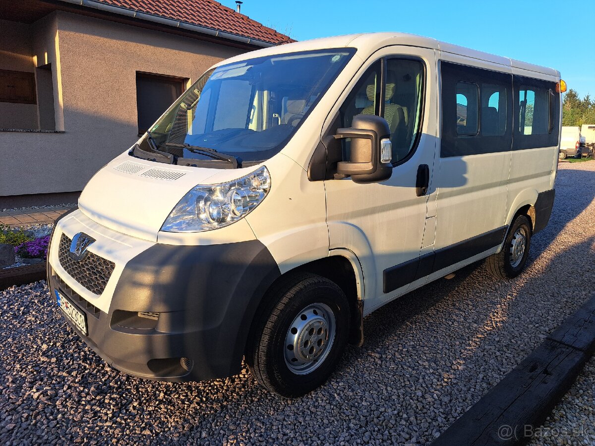 Predám peugeot boxer 9 miest - 2