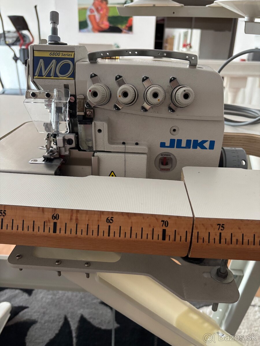 4-nitný overlock JUKI MO6814 - 2
