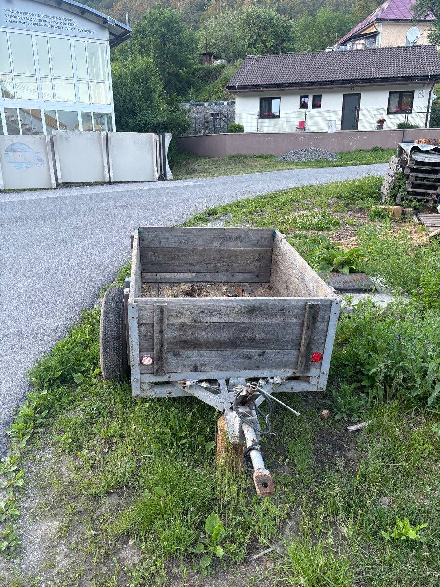 Predám brzdenú vlečku za traktorík - 2