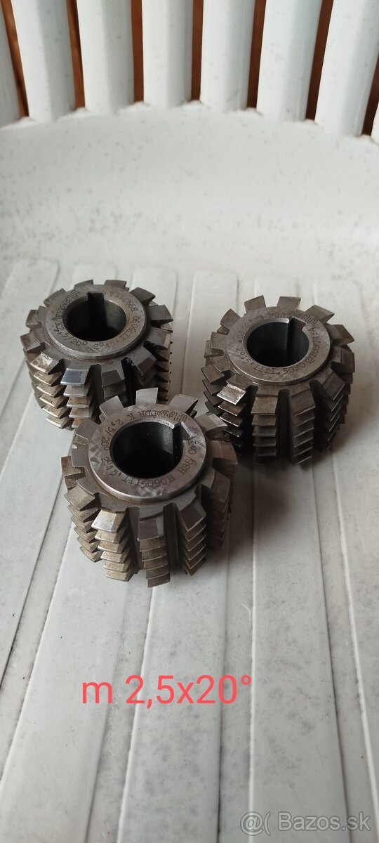 Odvaľovacie frézy 2,5x20° , 4x20° - 2