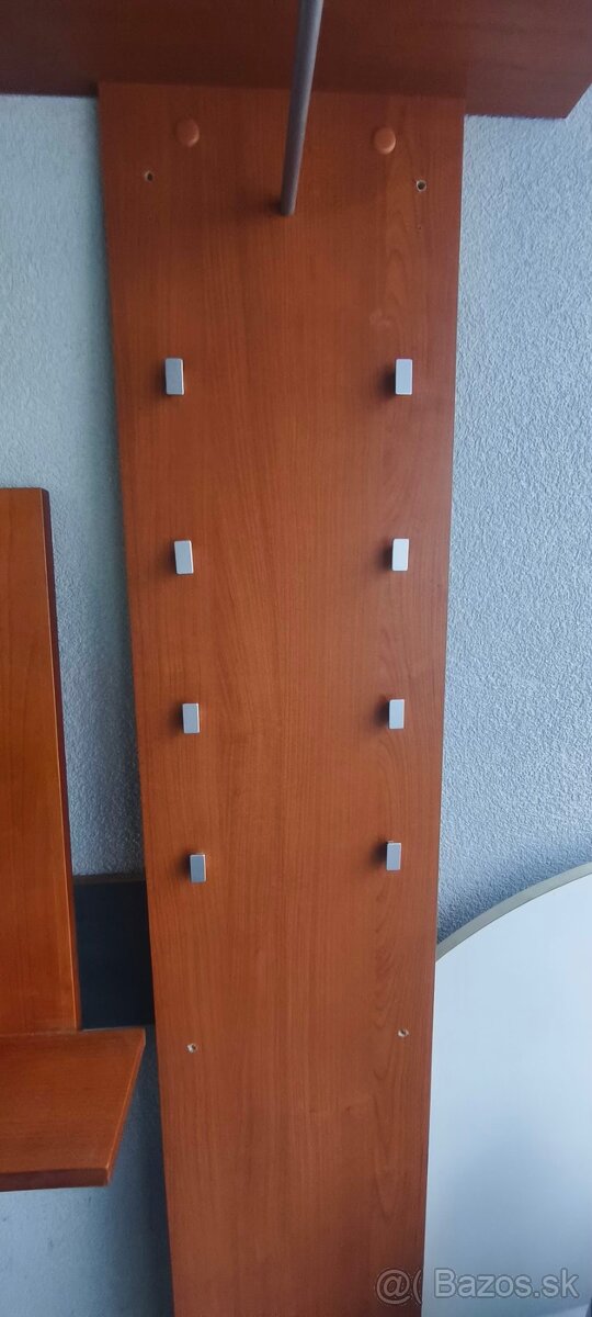 Vešiak - 2