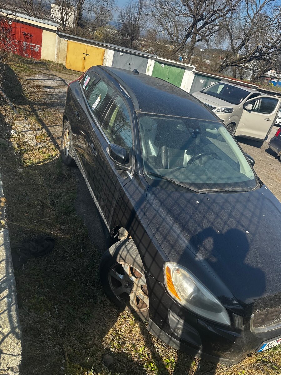 Volvo XC60 - 2