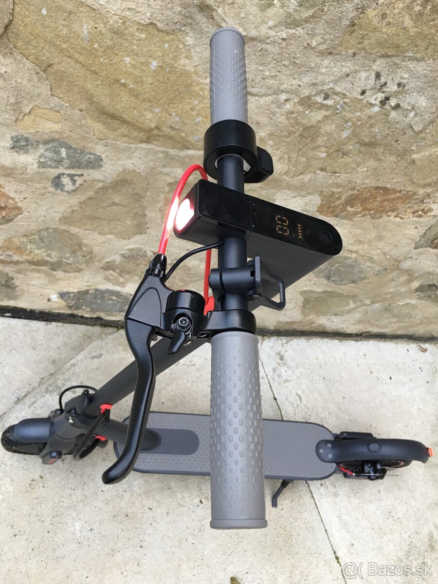 Elektrická kolobežka E-Scooter - 2