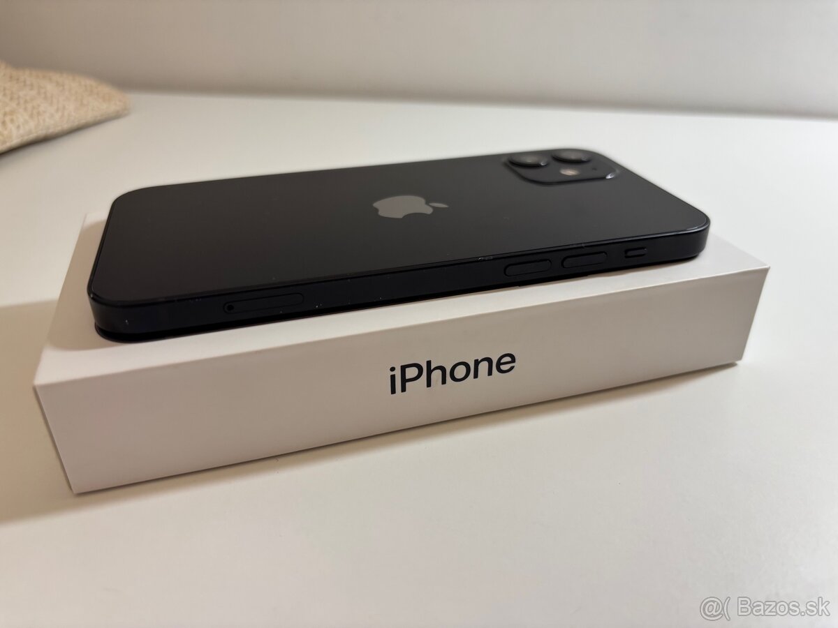 Apple IPhone 12, 64 GB čierny - 2