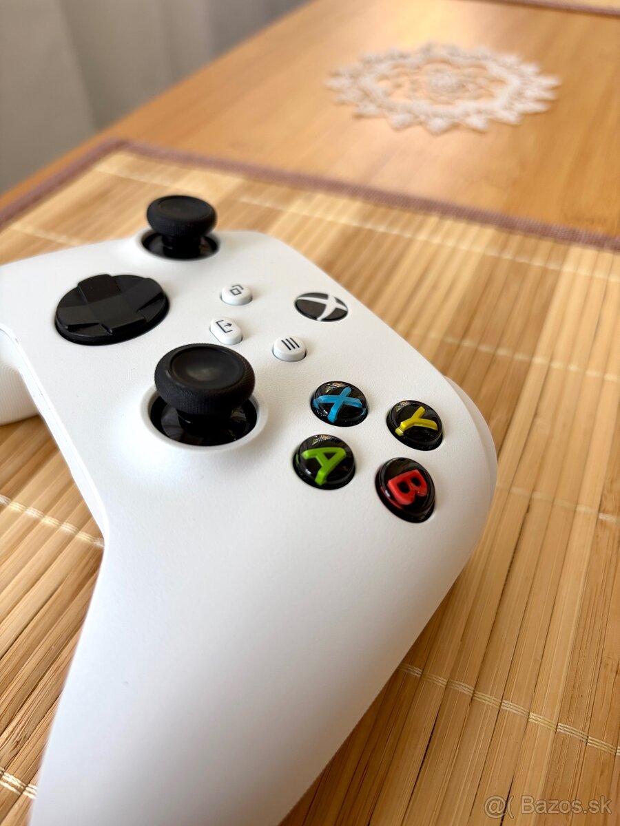 Xbox One / Series s / Series x ovládač - 2