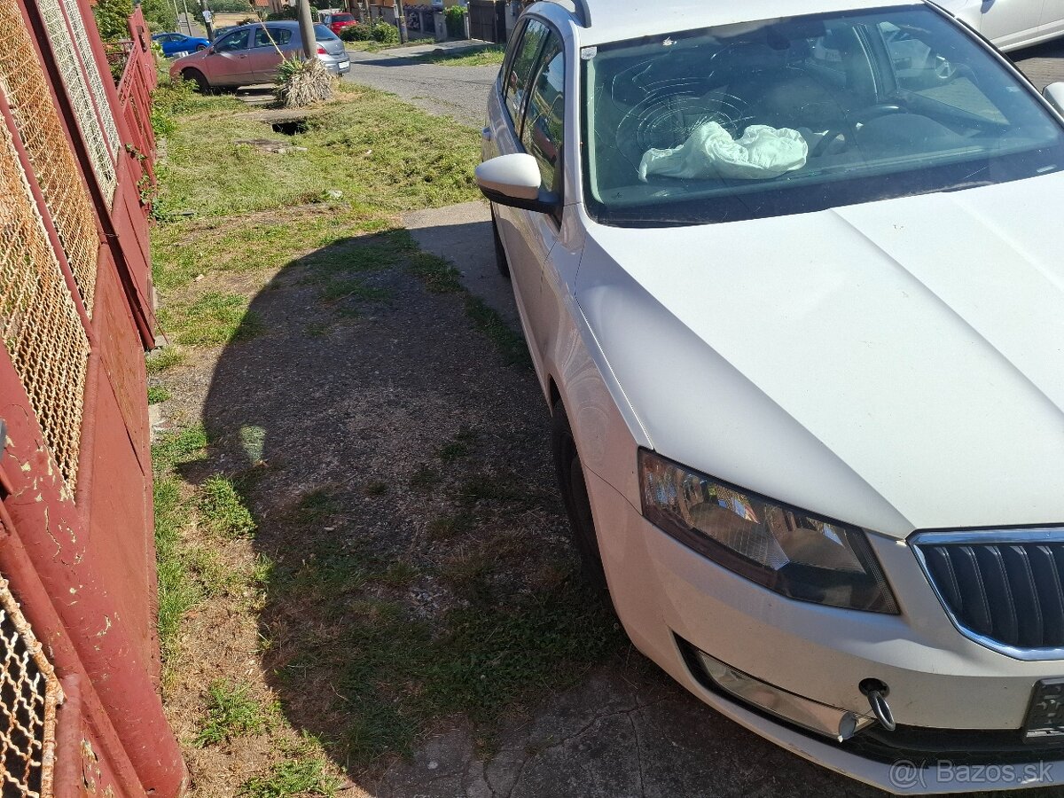 Škoda Octavia 3 1.6tdi DSG - 2