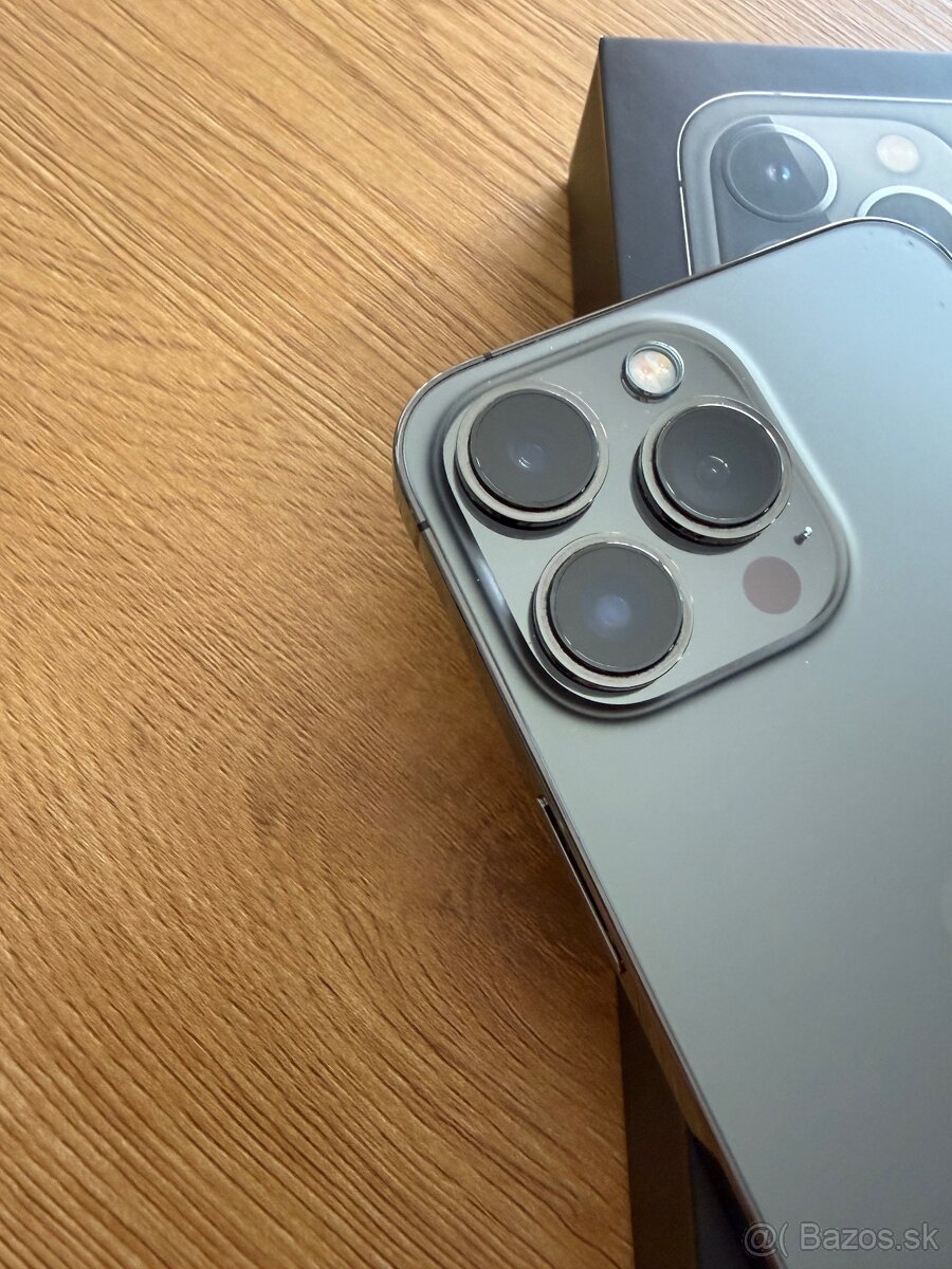 Apple iPhone 13 Pro 256 GB - 2