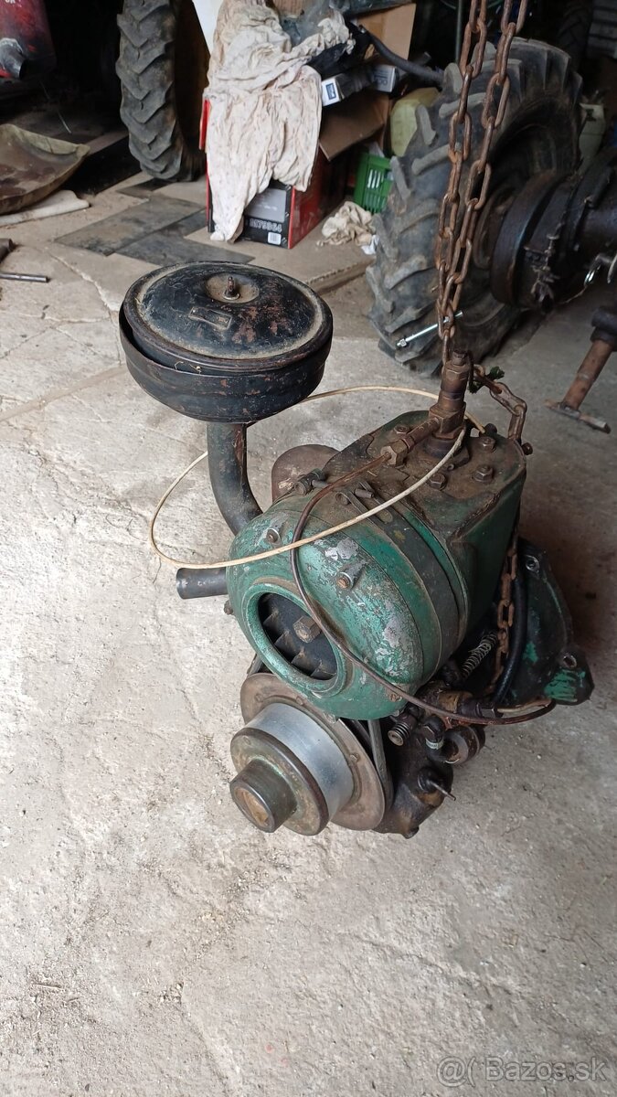 motor z traktora TJ 6.5 - 2
