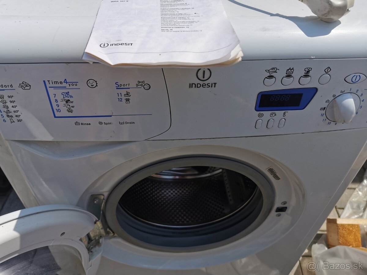 Automatická práčka INDESIT – spredu plnená - 2