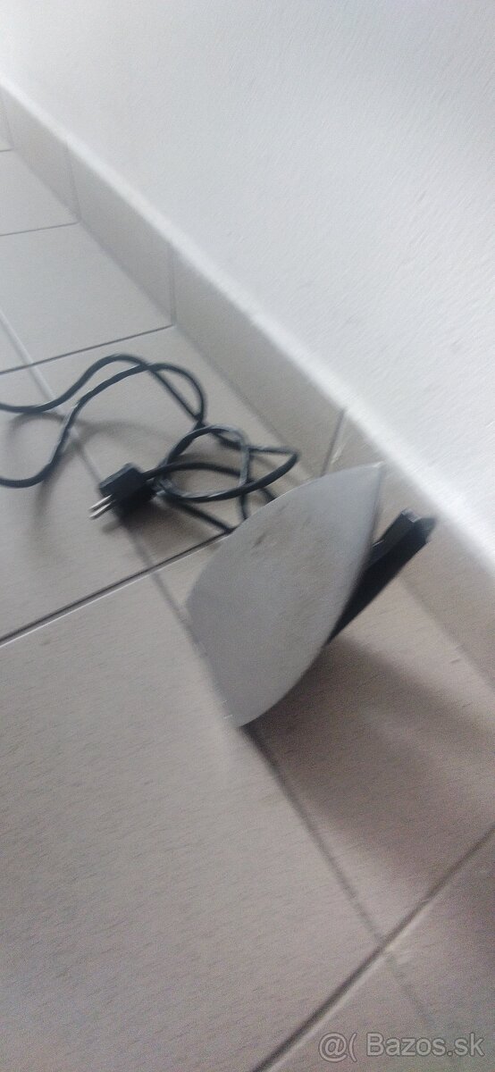 Predám retro žehličkou funkčná - 2