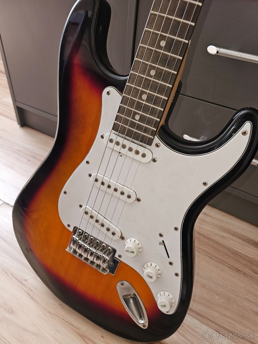 Elektricka Gitara - 2