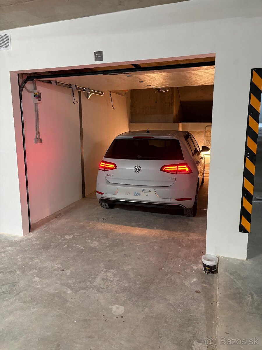 Prenájom GARÁŽ Greenside V. SNP-Zvončeková - 2