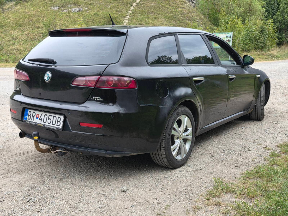 Alfa ROMEO 159 SPORTWAGON JTDm - 2