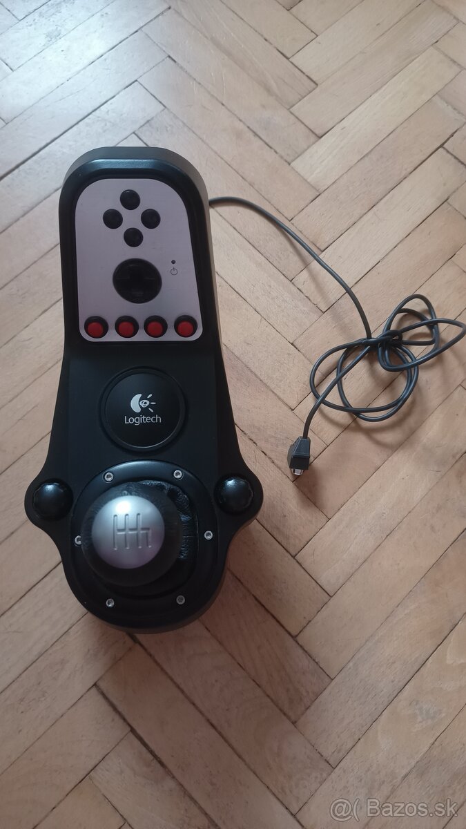 LOGITECH G25 Racing wheel + paka + pedale (trojo) - 2