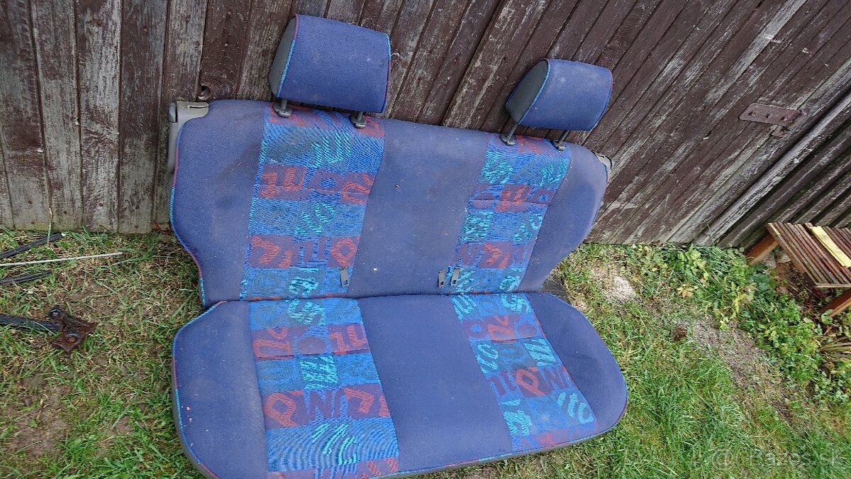 Predam sedacky na fiat punto - 2