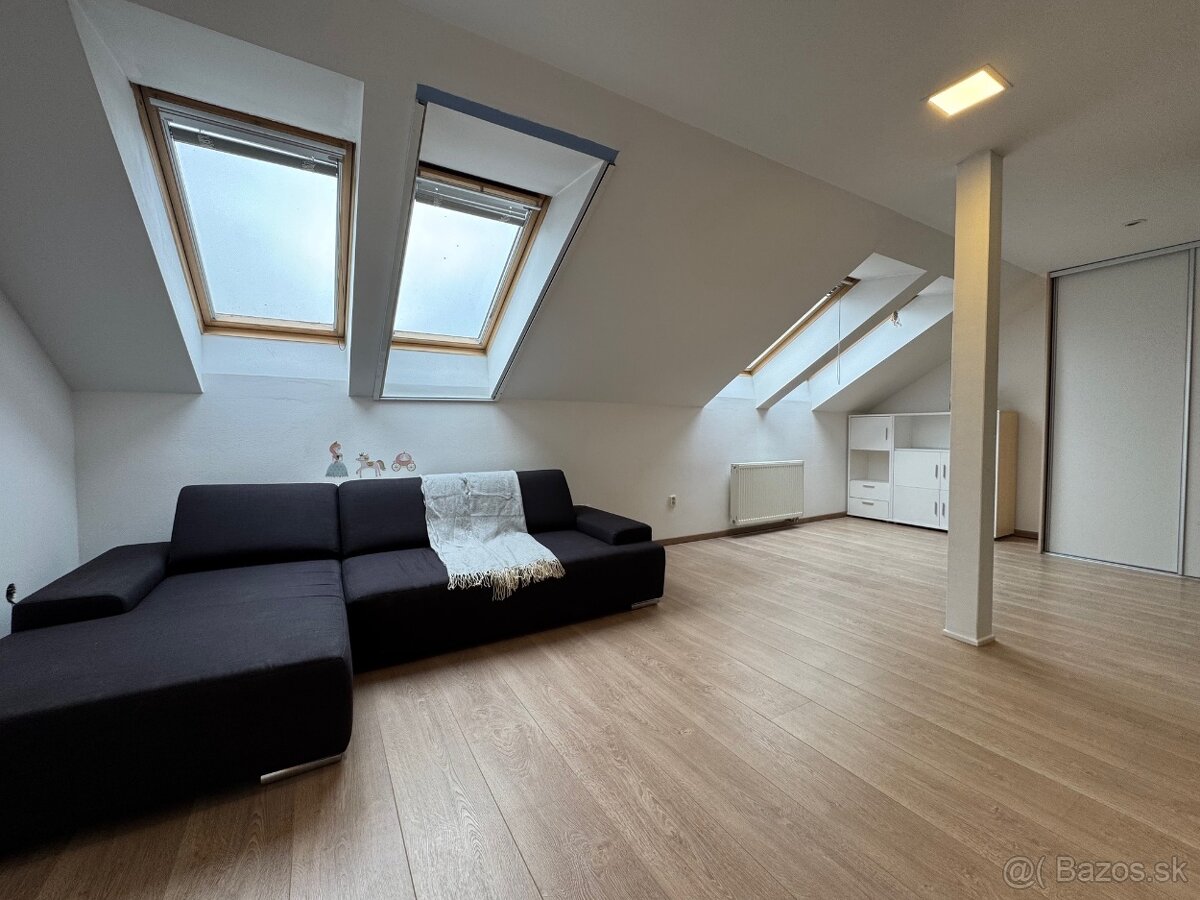 PONUKA komfortného 5-izb. RD s garážou - 2