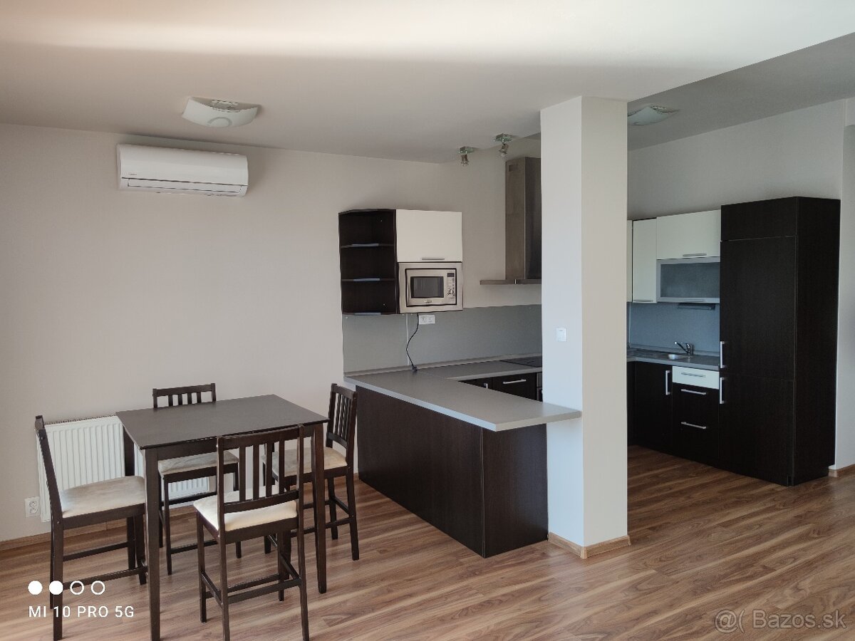 2 izbový luxusný byt s veľkou terasou - 2