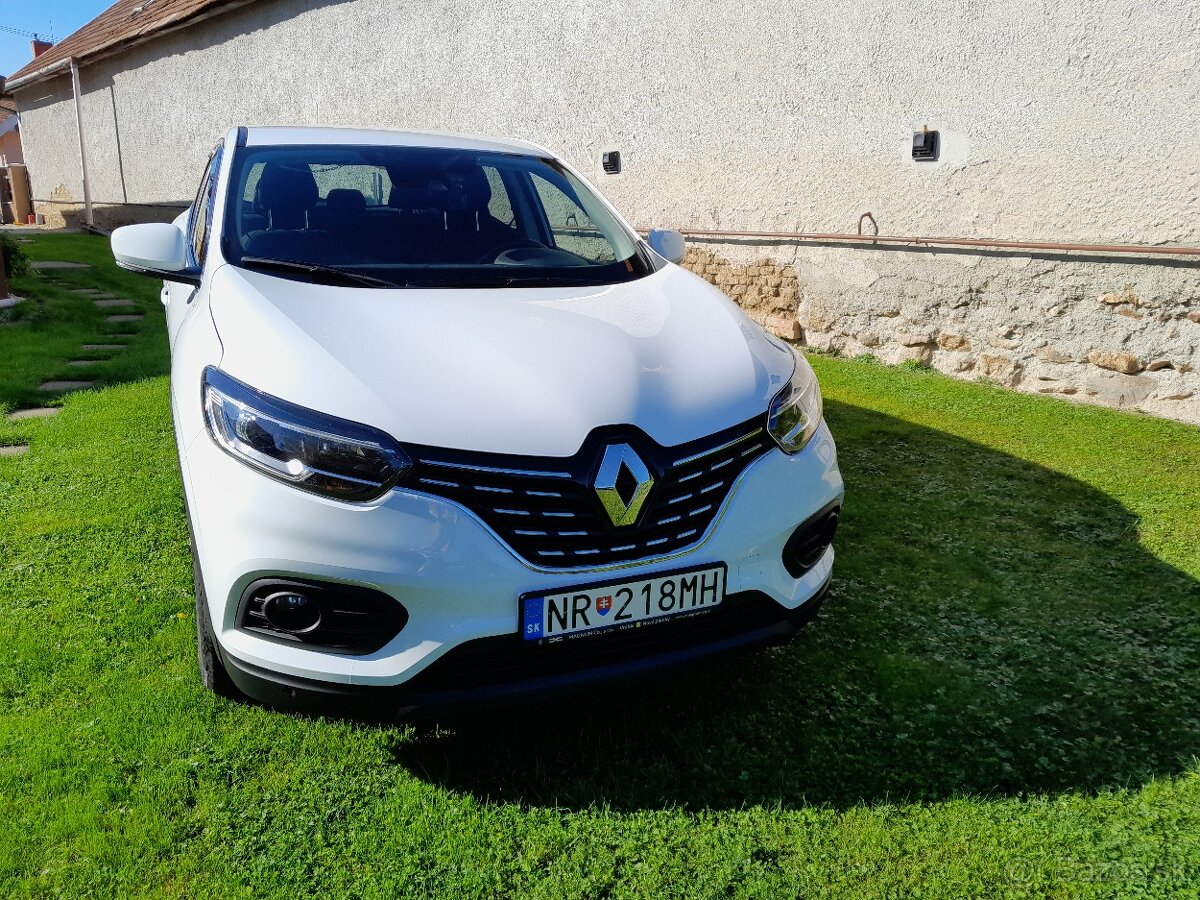 Predam Renault Kadjar rocnik 2022 / 38 000 km - 2