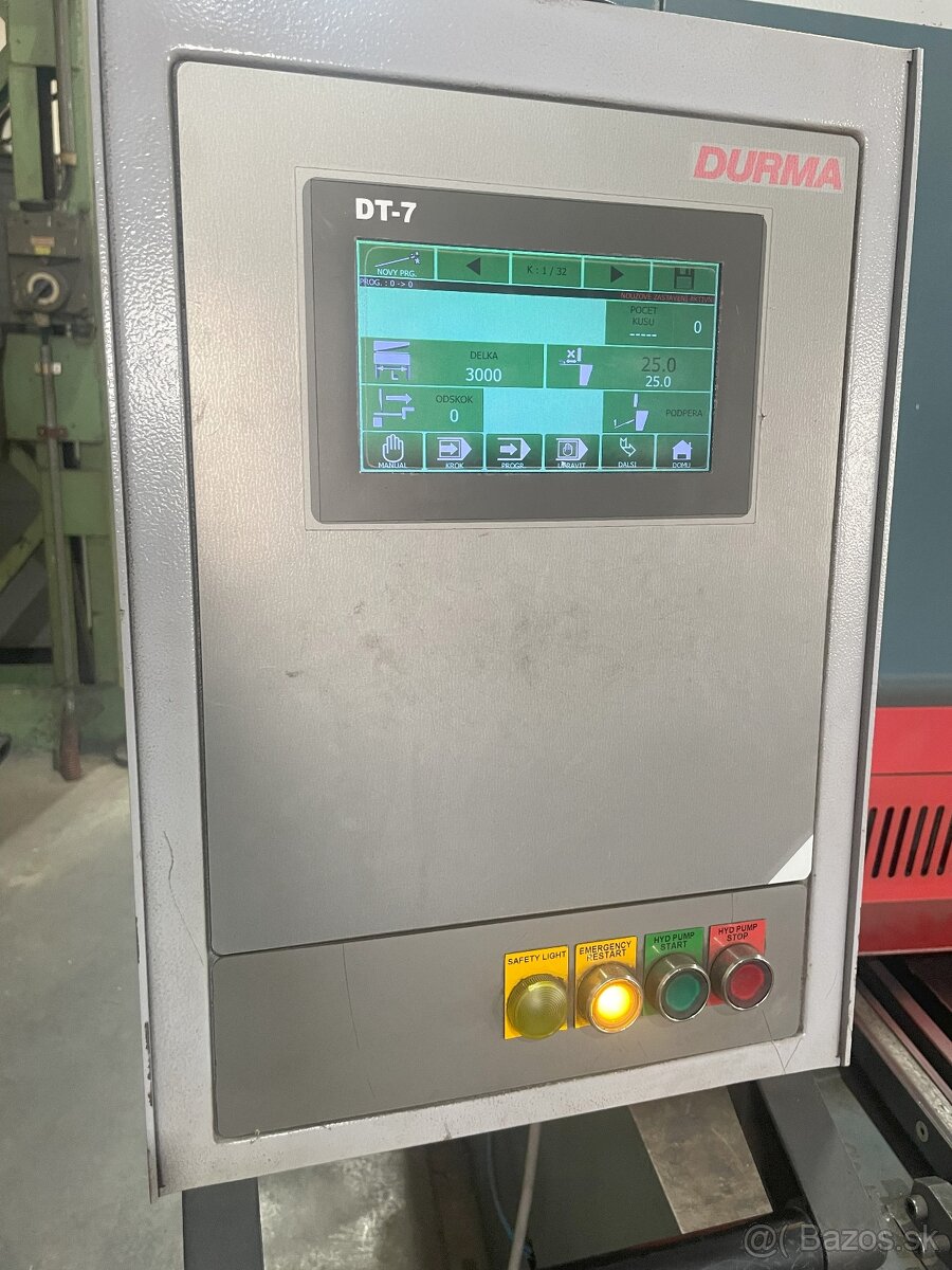 Nožnice tabuľové 3100x6 DURMA - 2