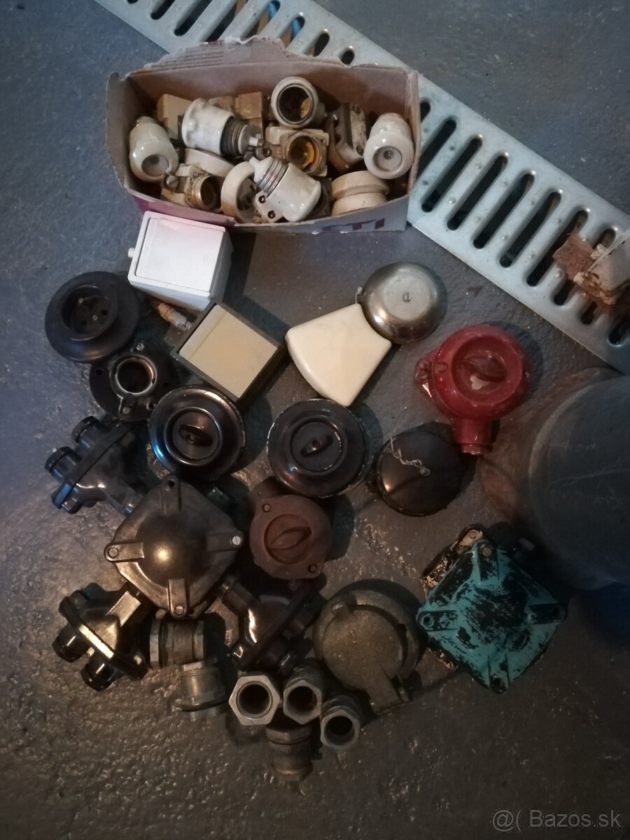 retro elektro súčiastky - 2