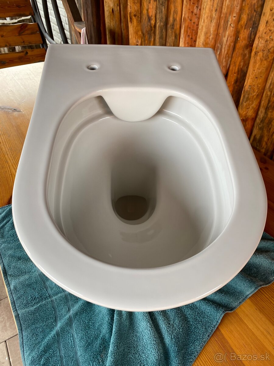 Závesné wc vyvyšené - 2
