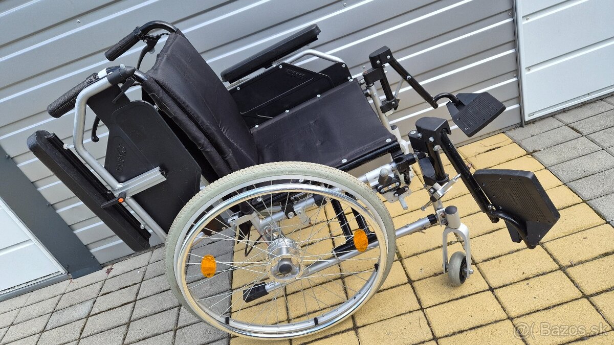invalidny vozík 48cm pridavne brzdy pre asistenta - 2
