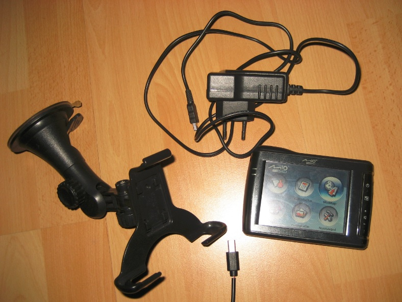 NAVIGACIA MIO C710 GPS - 2