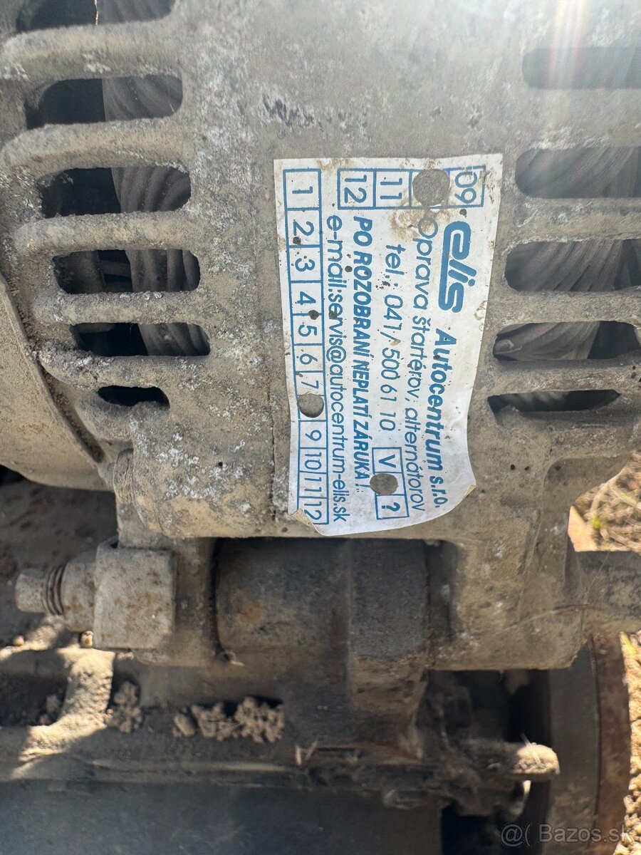 motor toyota yaris - 2