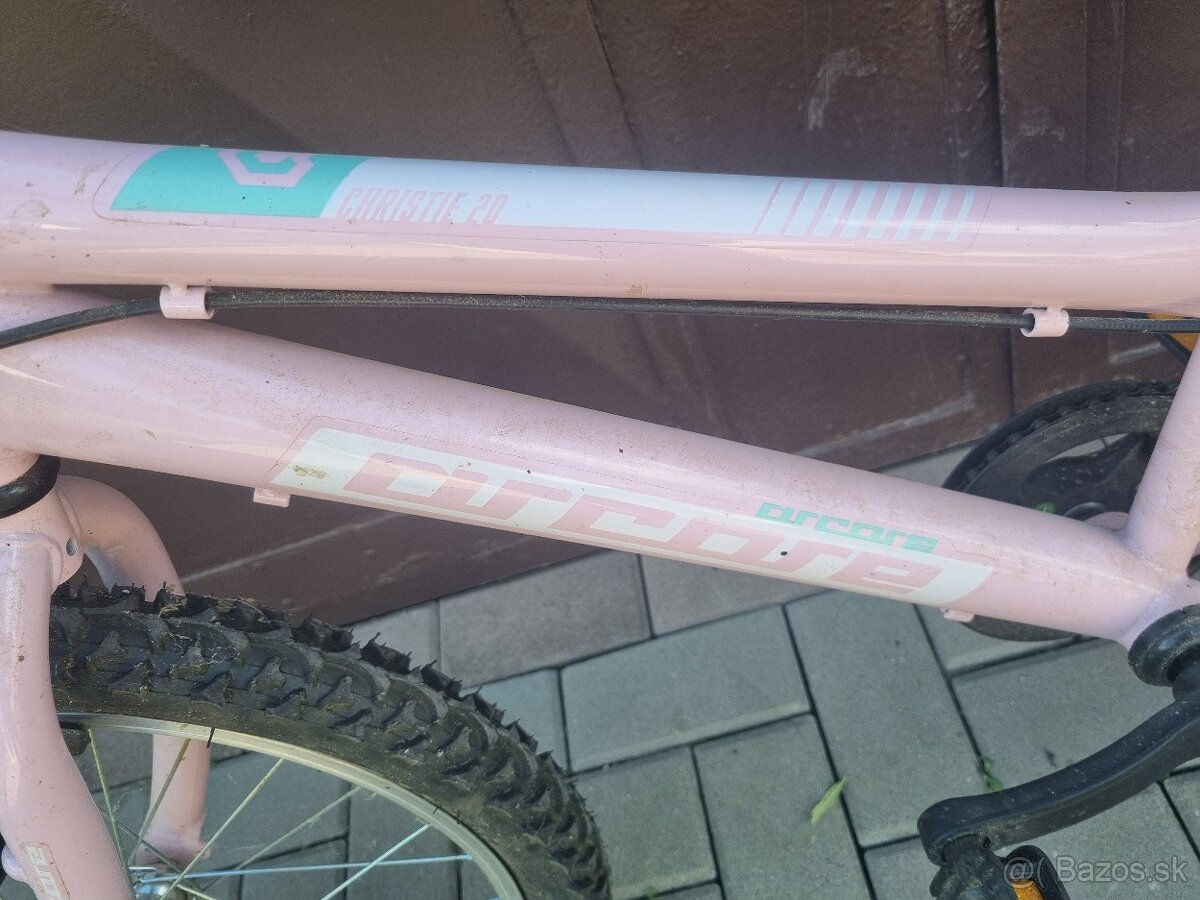 dievčensky bicykel - 2