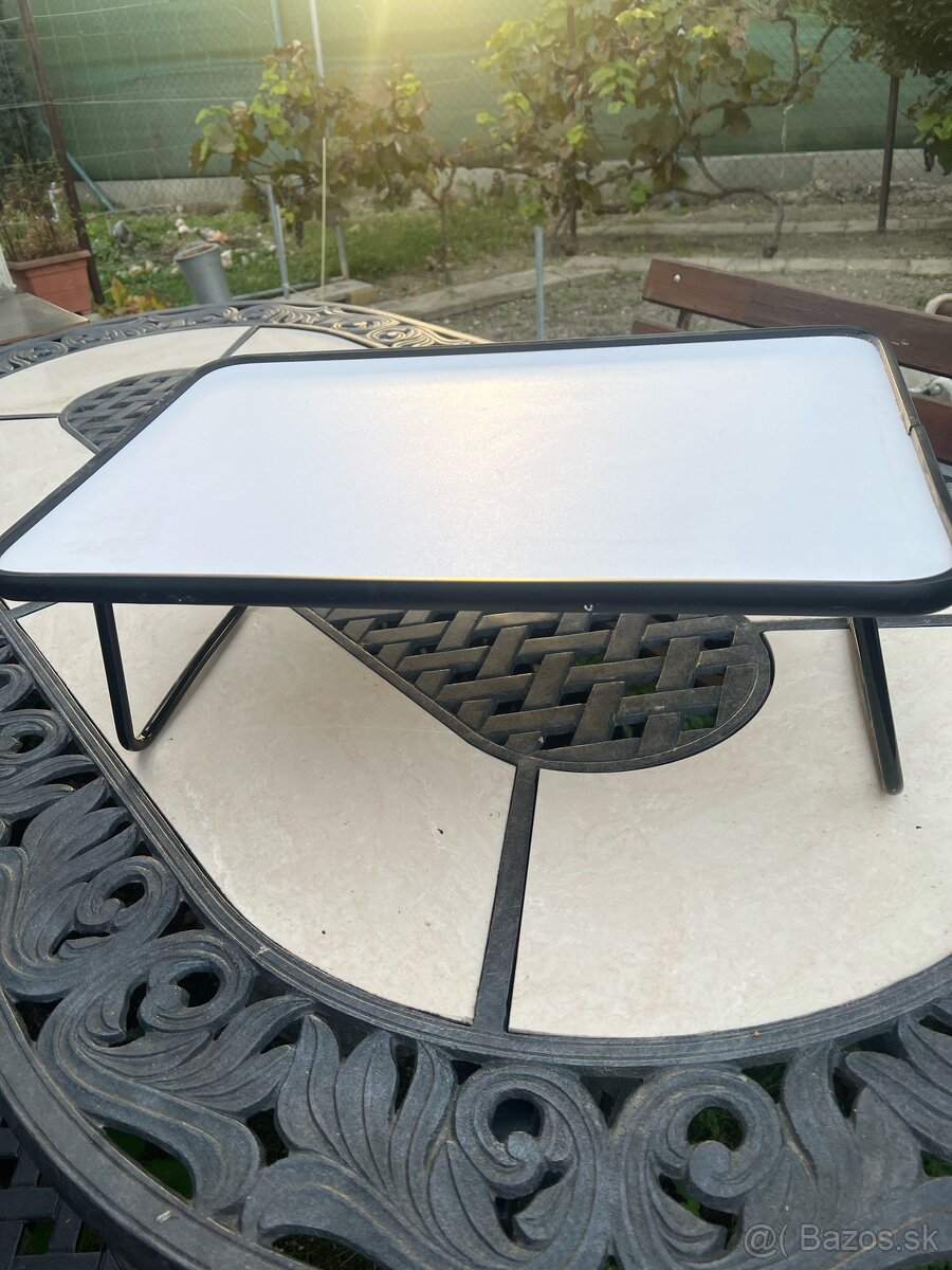 Stolik nastavitelny do postele pre invalida - 2