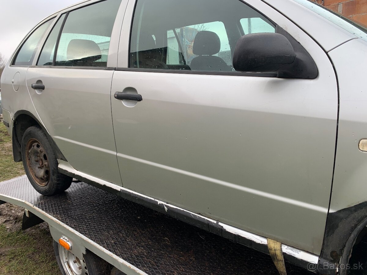 Predam na nahradne diely fabiu - 2